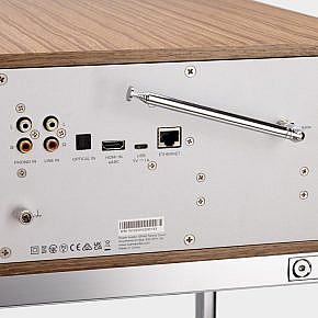 Music System R810